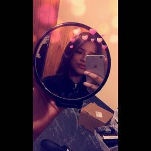 Meet your Posher, Evelin